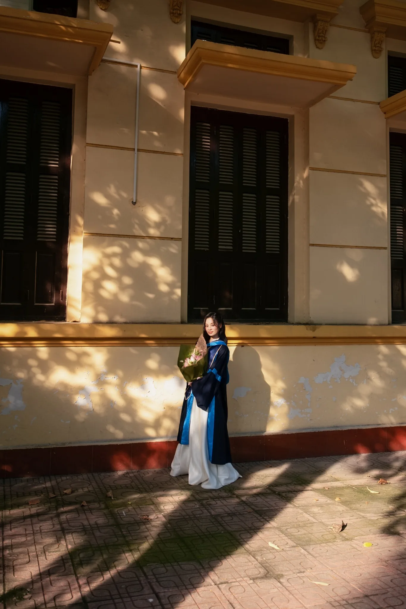 Nét cổ điển ngày tốt nghiệp
